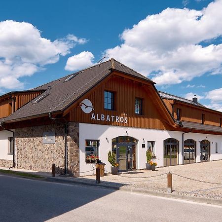Hotel Albatros Přední Výtoň Exterior foto