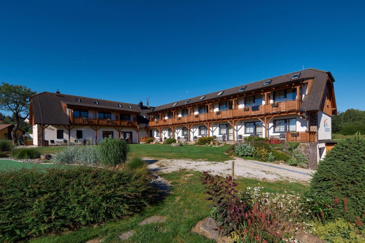 Hotel Albatros Přední Výtoň Exterior foto